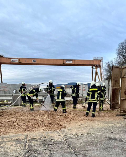 Brand Container Klebl2